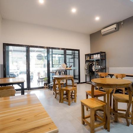 El Ora Hotel & Eatery Labuan Bajo Bagian luar foto